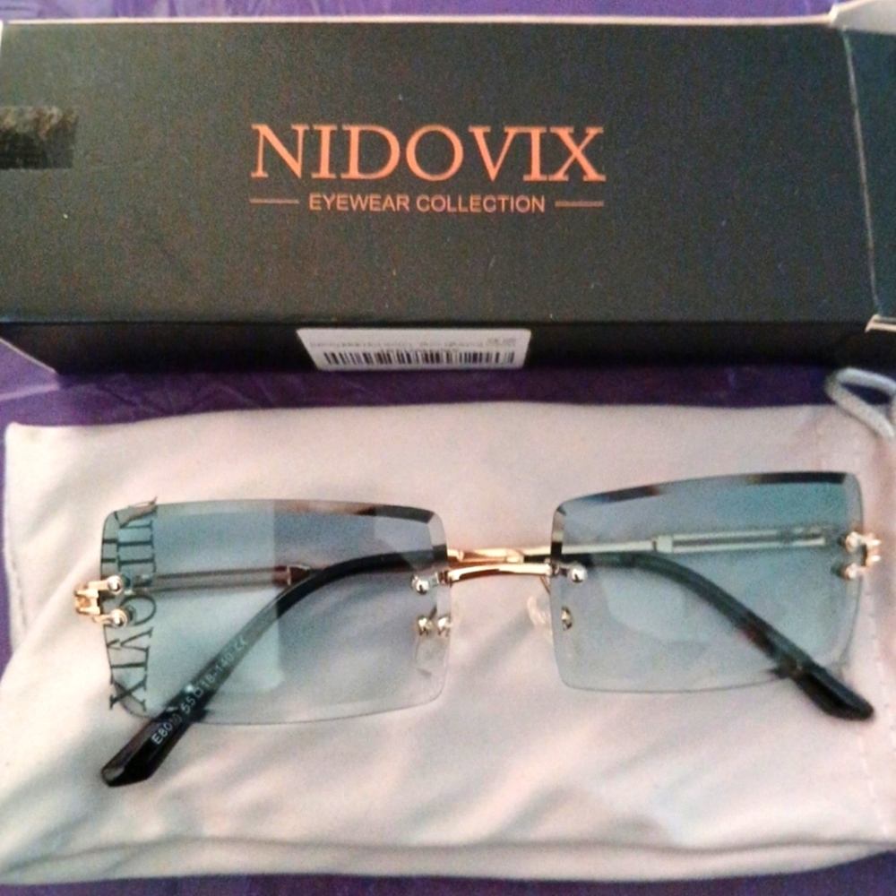 Sunglasses (Eyewear)